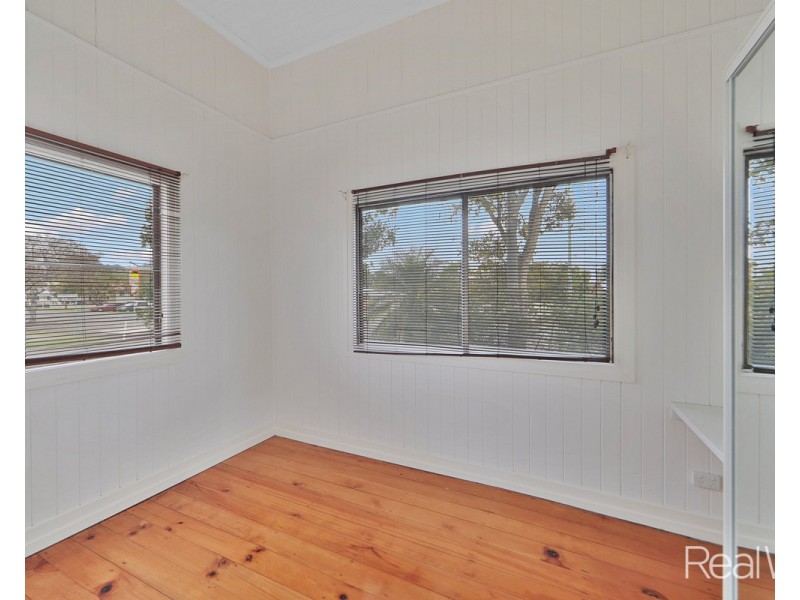 18 George Street, Bundaberg South QLD 4670