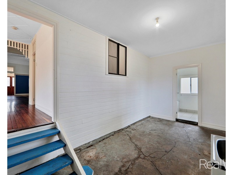 18 George Street, Bundaberg South QLD 4670