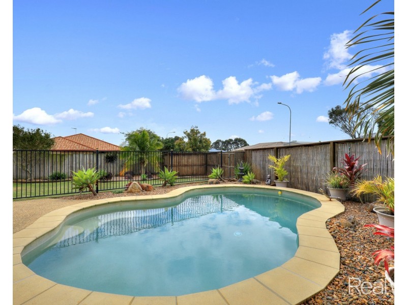 21 Linderberg Street, Kalkie QLD 4670