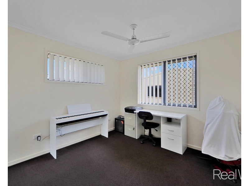 21 Linderberg Street, Kalkie QLD 4670