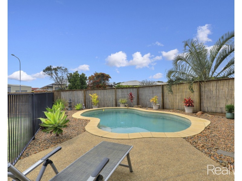 21 Linderberg Street, Kalkie QLD 4670