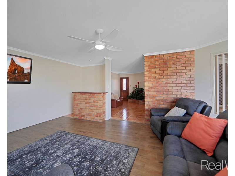 2 Ernies Court, Avoca QLD 4670