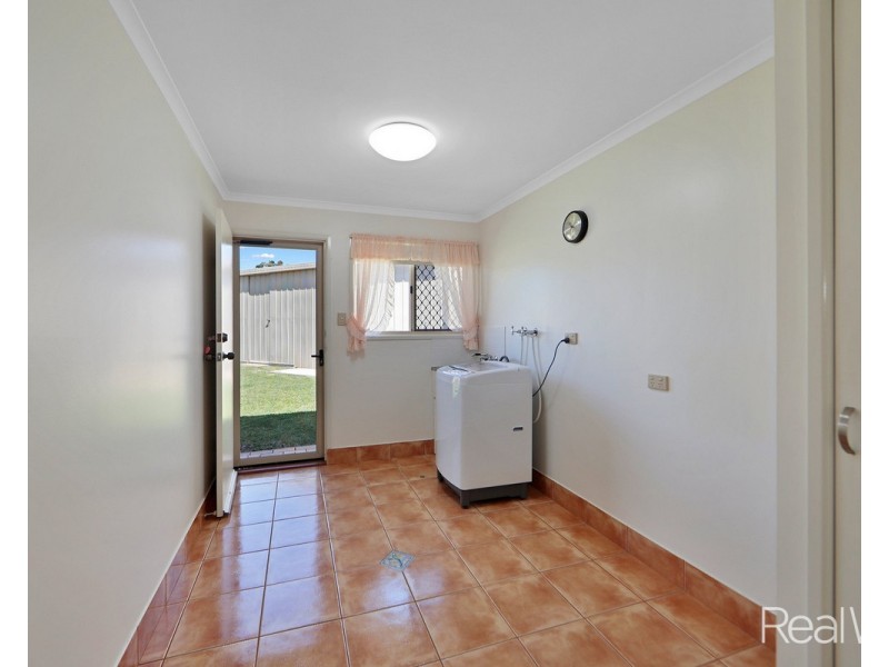 2 Ernies Court, Avoca QLD 4670