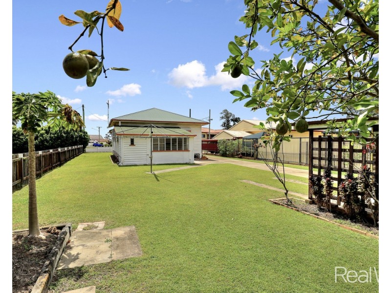 206A Walker Street, Svensson Heights QLD 4670
