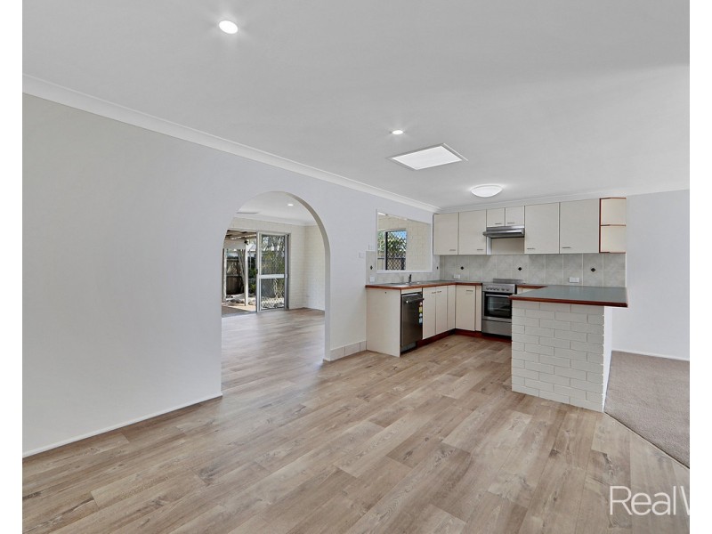 12 Westville Court, Avoca QLD 4670