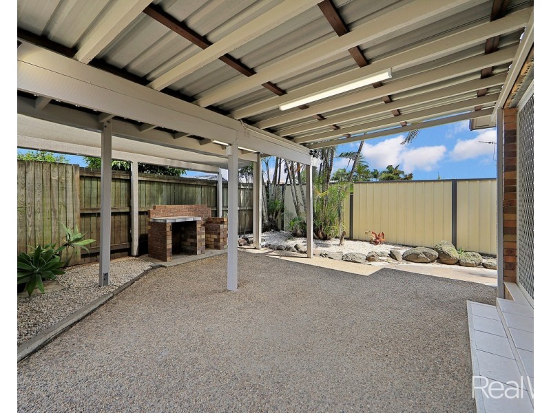 12 Westville Court, Avoca QLD 4670