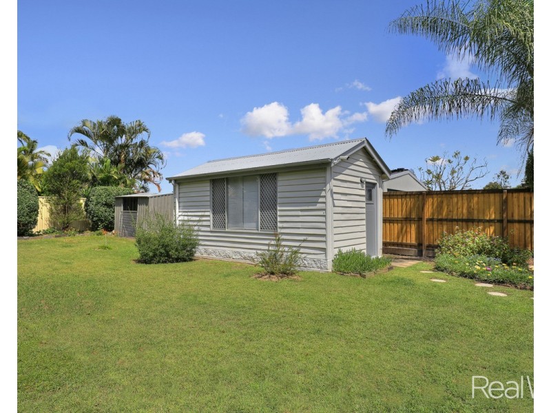 2 Wynter Street, Walkervale QLD 4670