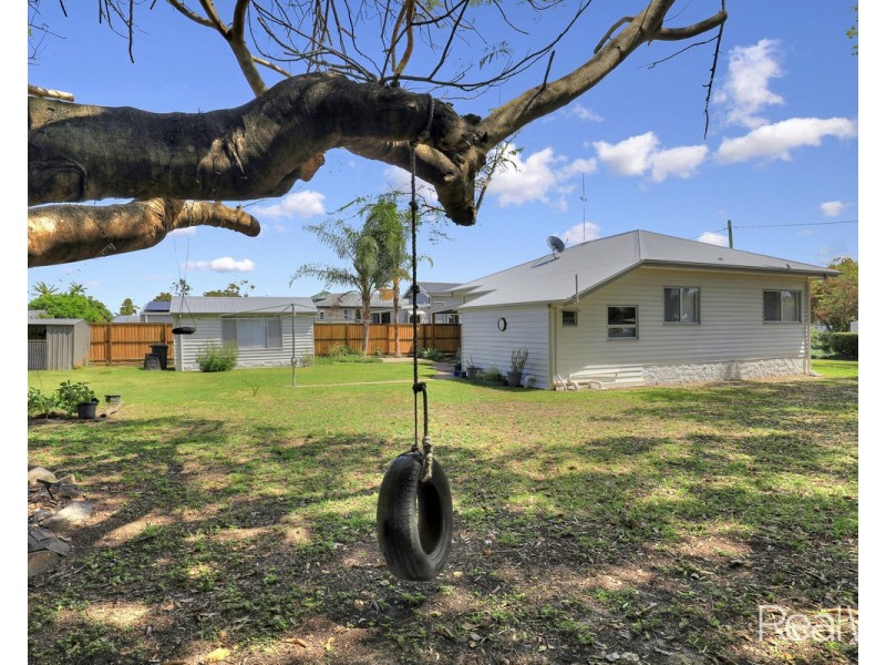 2 Wynter Street, Walkervale QLD 4670