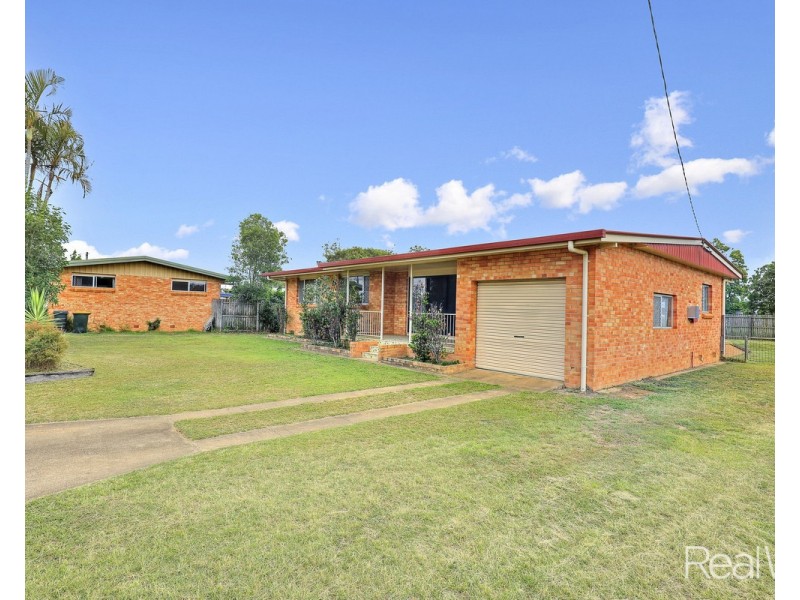 17 Lucas Street, Kepnock QLD 4670