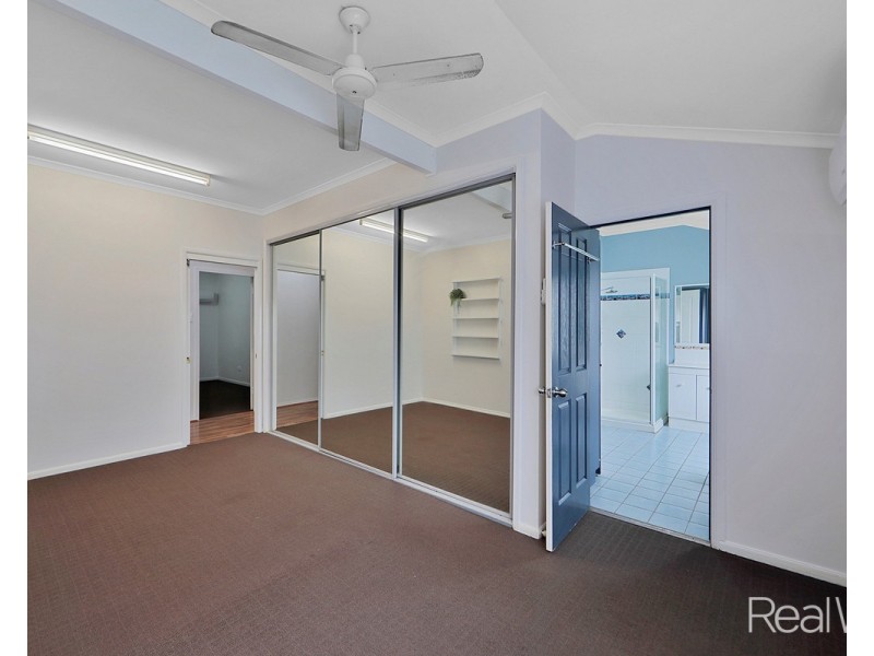 116 Boundary Street, Walkervale QLD 4670