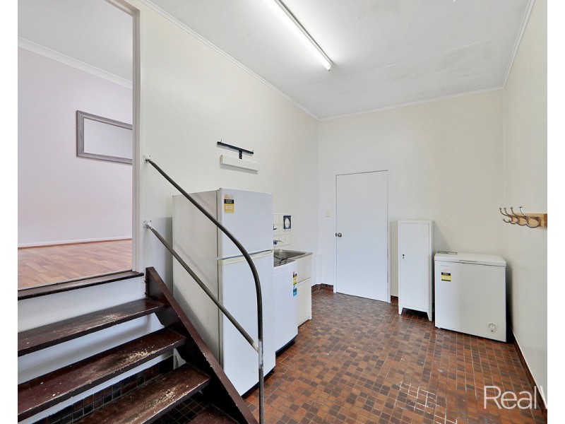 116 Boundary Street, Walkervale QLD 4670