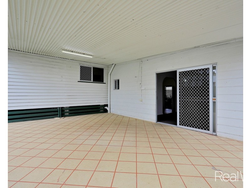 116 Boundary Street, Walkervale QLD 4670