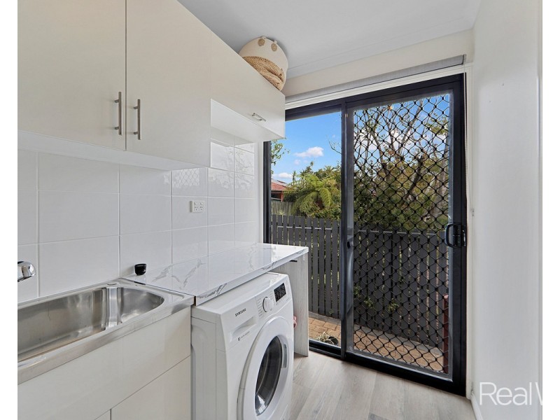 10 Wakefield Court, Avoca QLD 4670