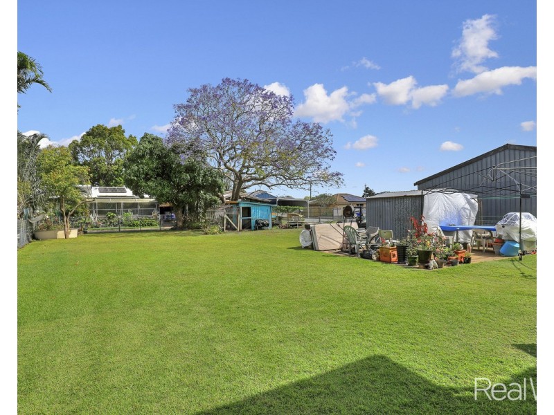 348 Bourbong Street, Millbank QLD 4670