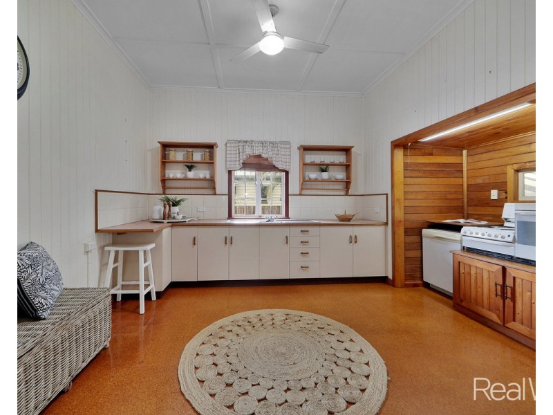 21 Mulgrave Street, Bundaberg West QLD 4670