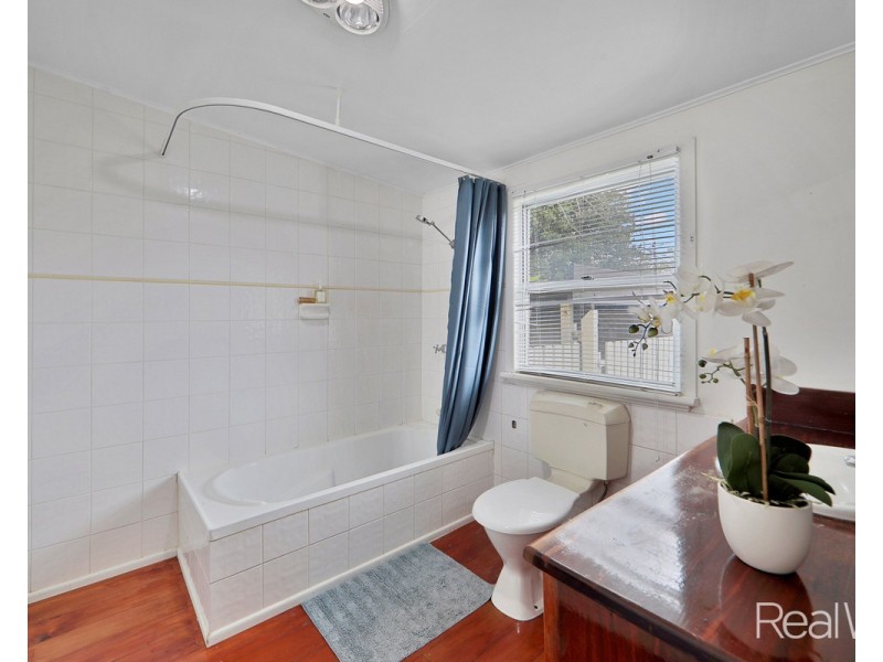 21 Mulgrave Street, Bundaberg West QLD 4670