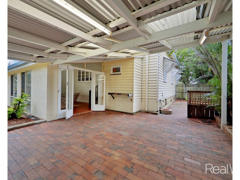 21 Mulgrave Street, Bundaberg West QLD 4670