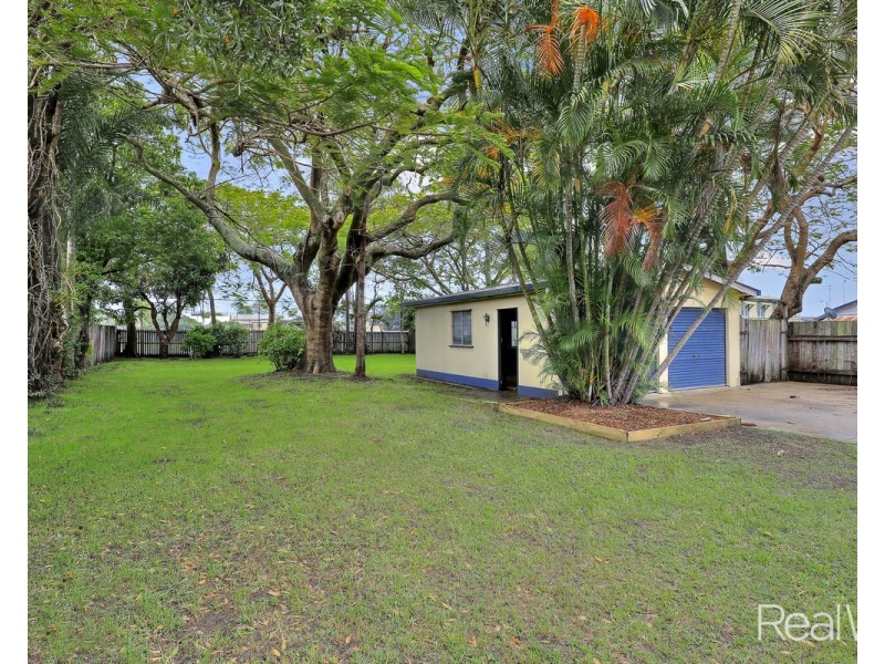 21 Mulgrave Street, Bundaberg West QLD 4670