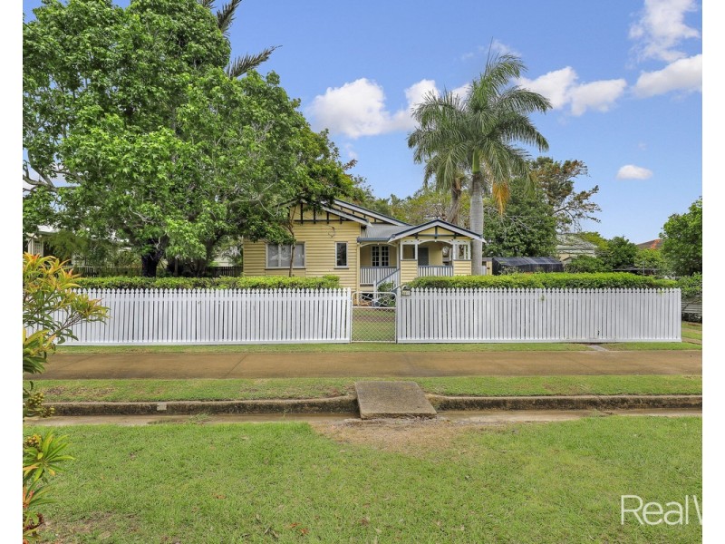 21 Mulgrave Street, Bundaberg West QLD 4670