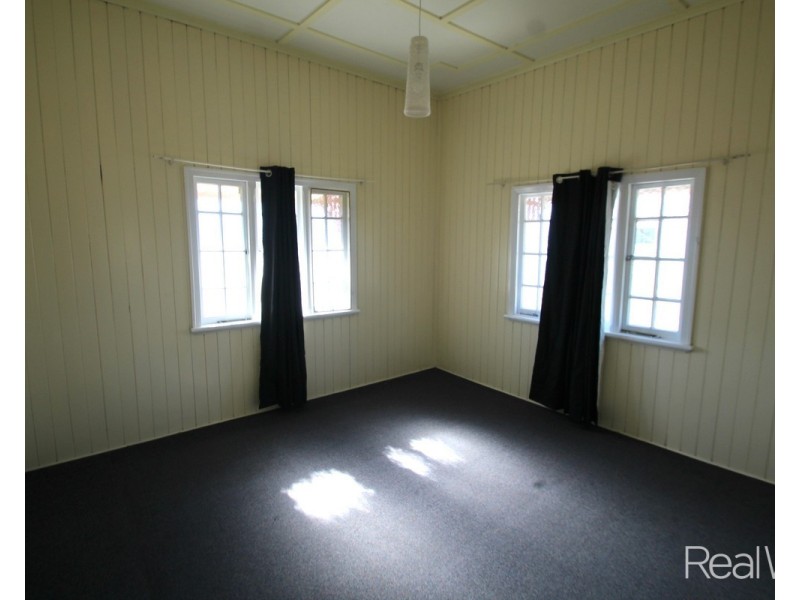 1 Avoca Street, Bundaberg West QLD 4670