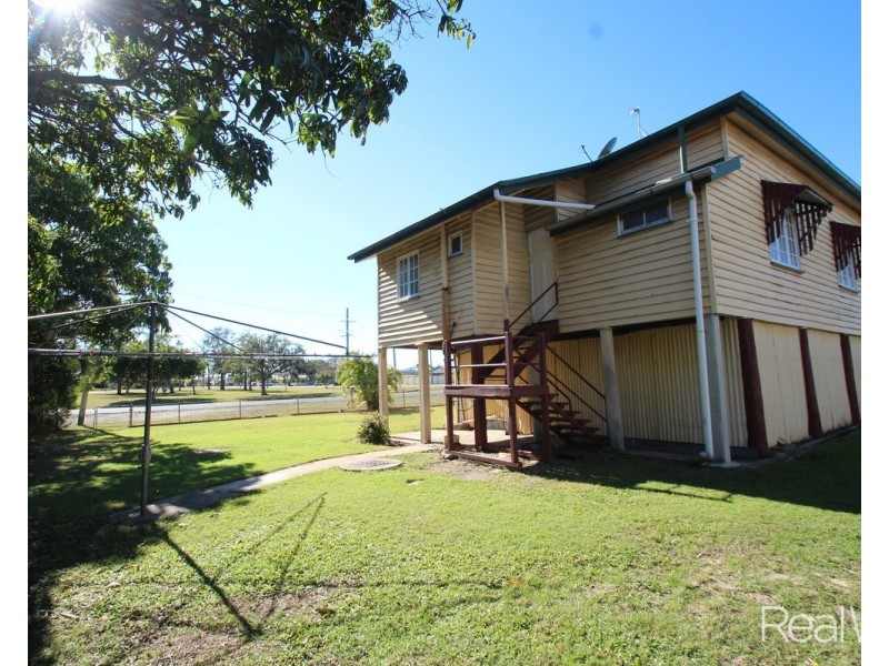 1 Avoca Street, Bundaberg West QLD 4670