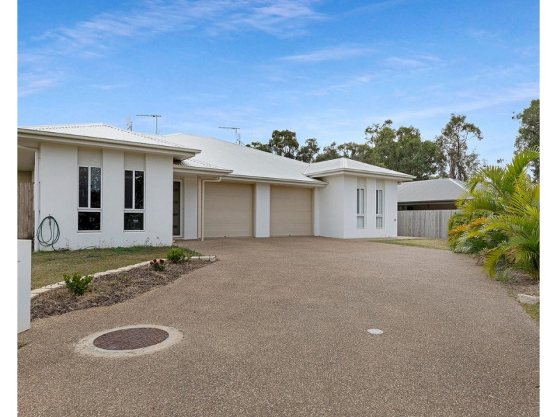 25B Sharp Crescent, Branyan QLD 4670