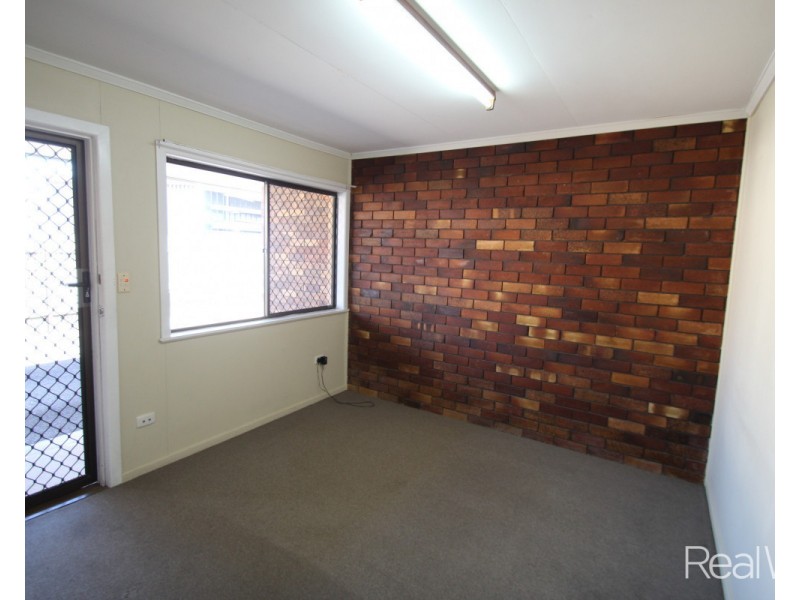 3/11 Coomber Street, Svensson Heights QLD 4670