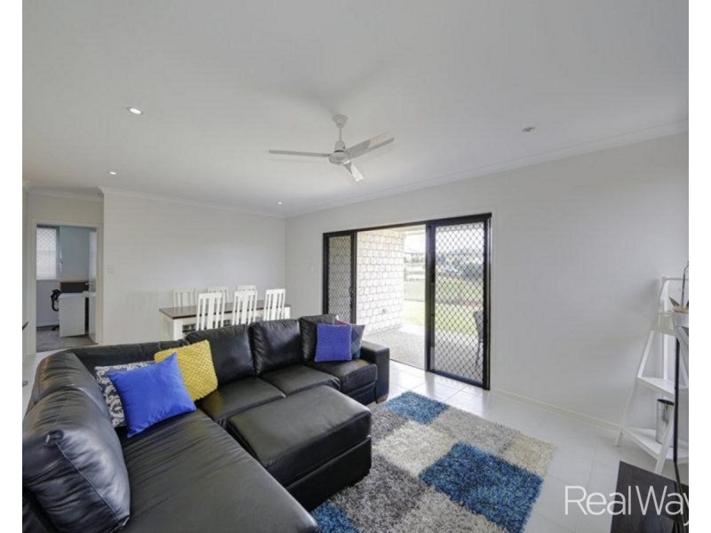 10 Villa Court, Ashfield QLD 4670