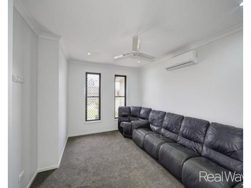 10 Villa Court, Ashfield QLD 4670