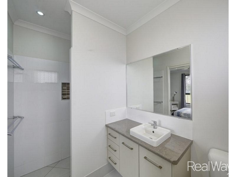 10 Villa Court, Ashfield QLD 4670