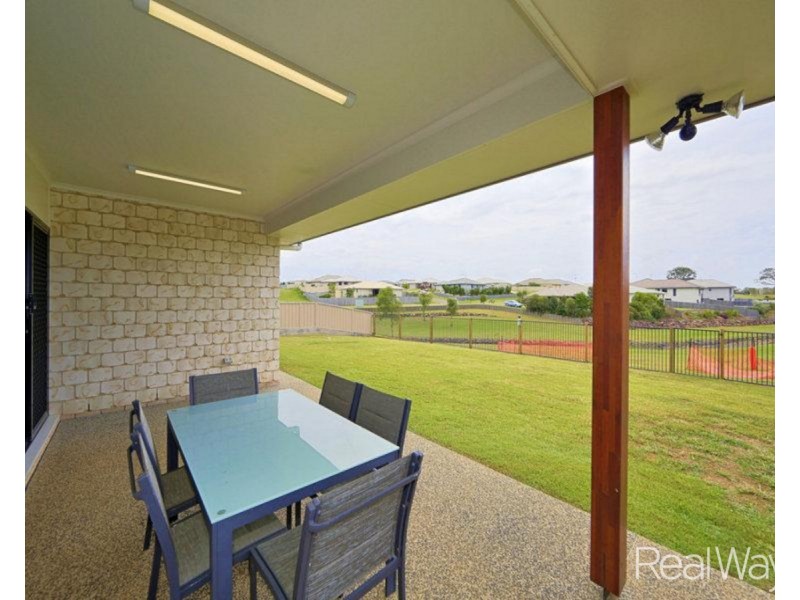 10 Villa Court, Ashfield QLD 4670