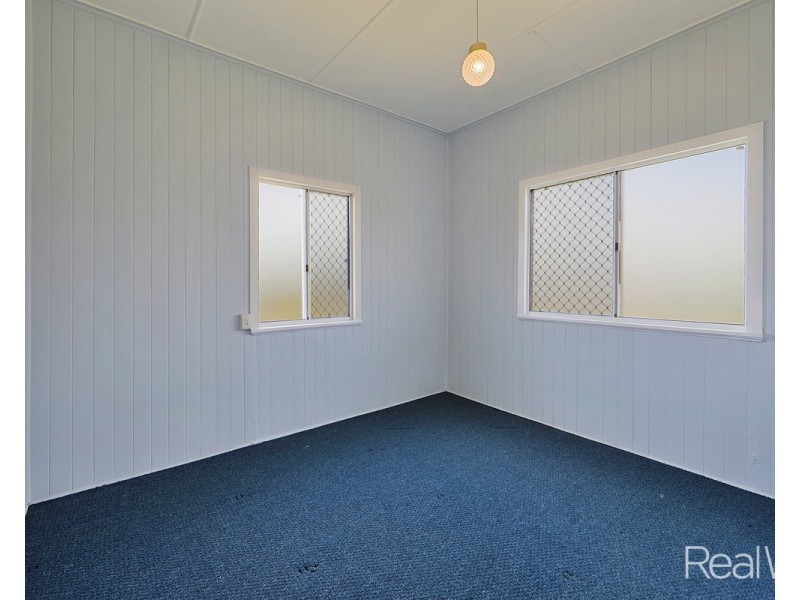5 Alice Street, Walkervale QLD 4670