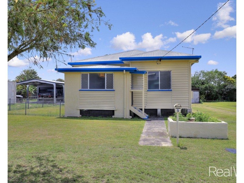 5 Alice Street, Walkervale QLD 4670