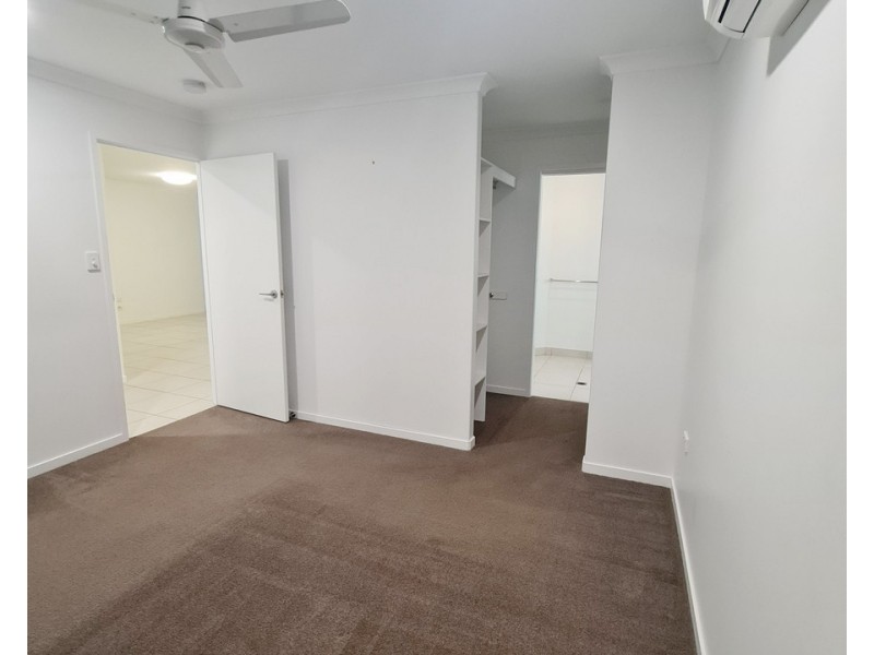 3/16A Farthing Court, Kepnock QLD 4670