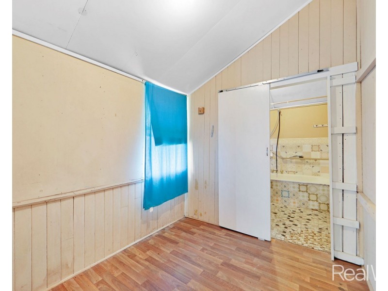 8 McCormack Street, Millbank QLD 4670