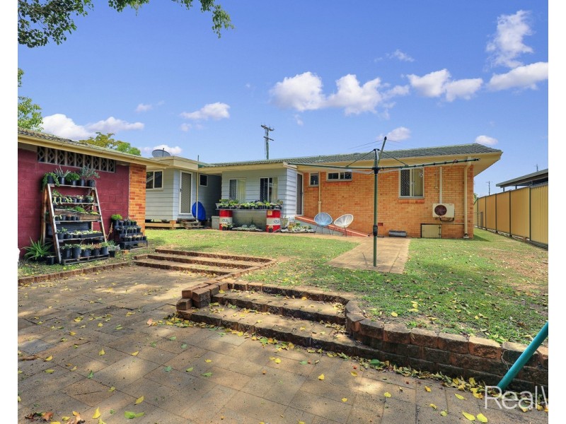 10 Milliken Street, Kepnock QLD 4670