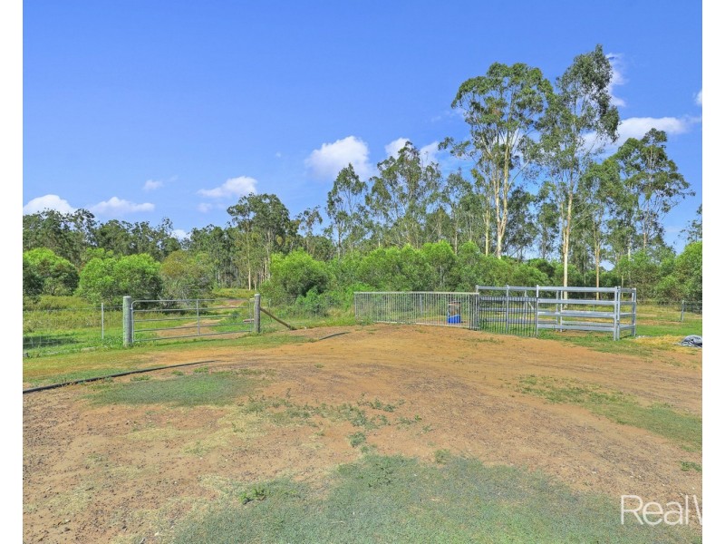 20 Matts Road, Pine Creek QLD 4670