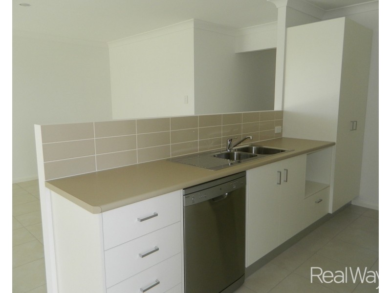 104 Foster Drive, Bundaberg North QLD 4670
