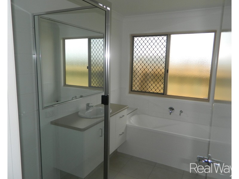 104 Foster Drive, Bundaberg North QLD 4670