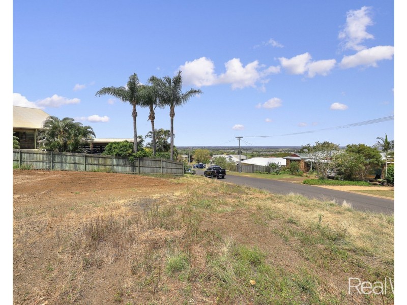 26 Linden Crescent, Qunaba QLD 4670