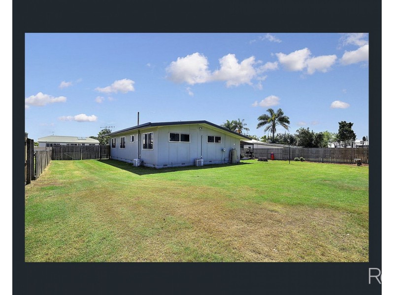 58 Water Street, Walkervale QLD 4670