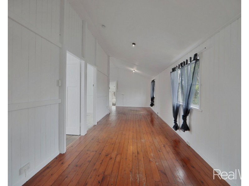 32 Brand Street, Norville QLD 4670