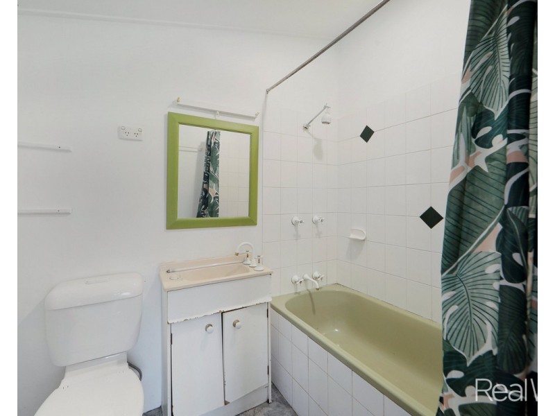 32 Brand Street, Norville QLD 4670