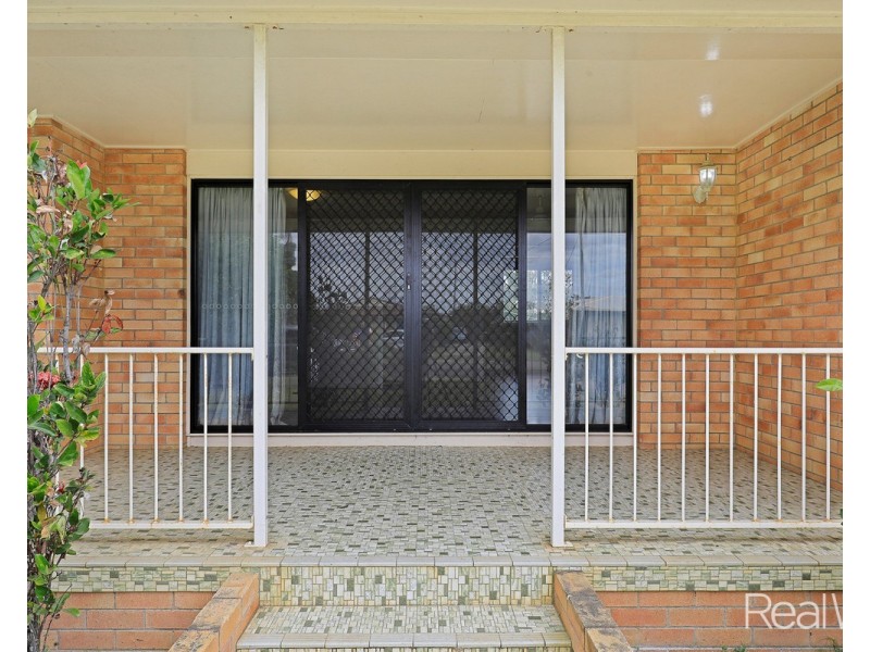 17 Lucas Street, Kepnock QLD 4670