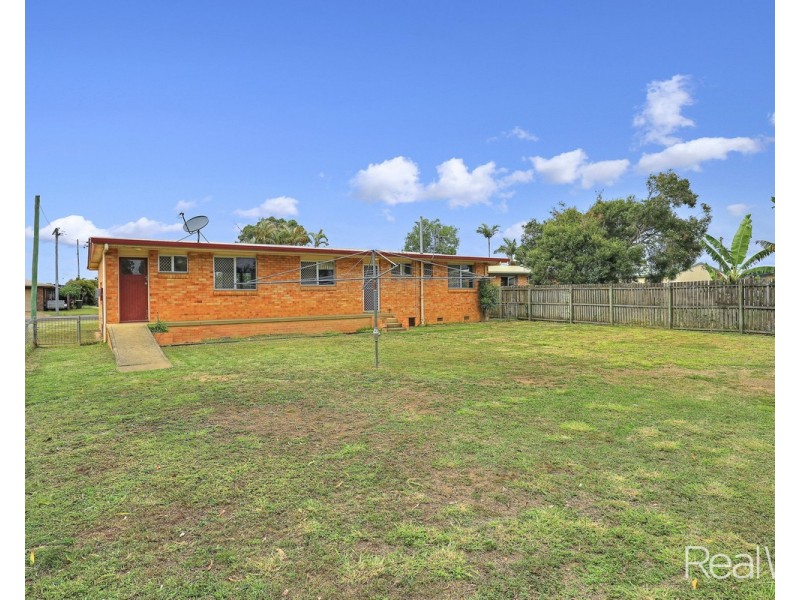 17 Lucas Street, Kepnock QLD 4670