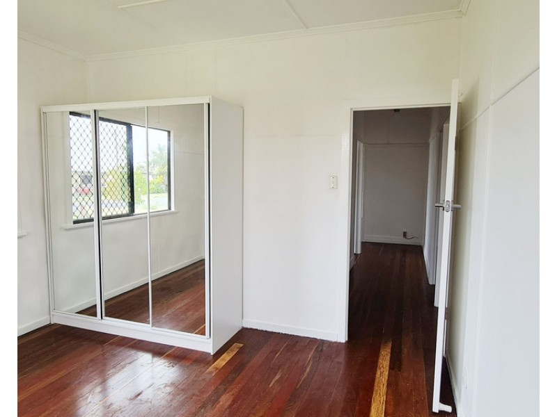 5 Churchill Street, Svensson Heights QLD 4670