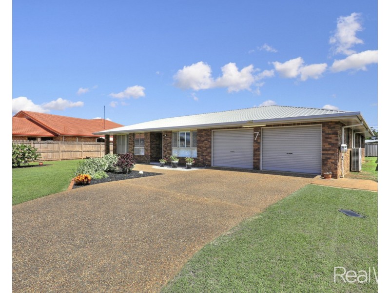7 Shailers Circuit, Thabeban QLD 4670