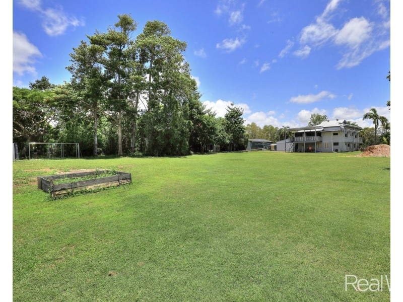 362 Fairymead Road, Gooburrum QLD 4670
