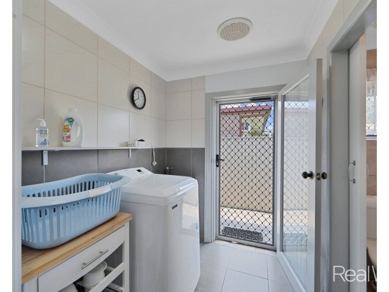 39 Sunset Drive, Thabeban QLD 4670