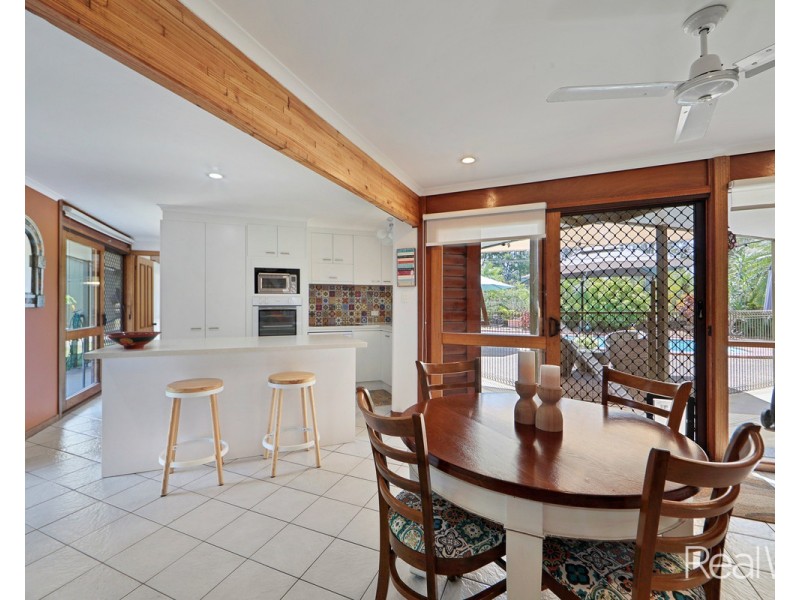 24 Mullers Road, Avondale QLD 4670